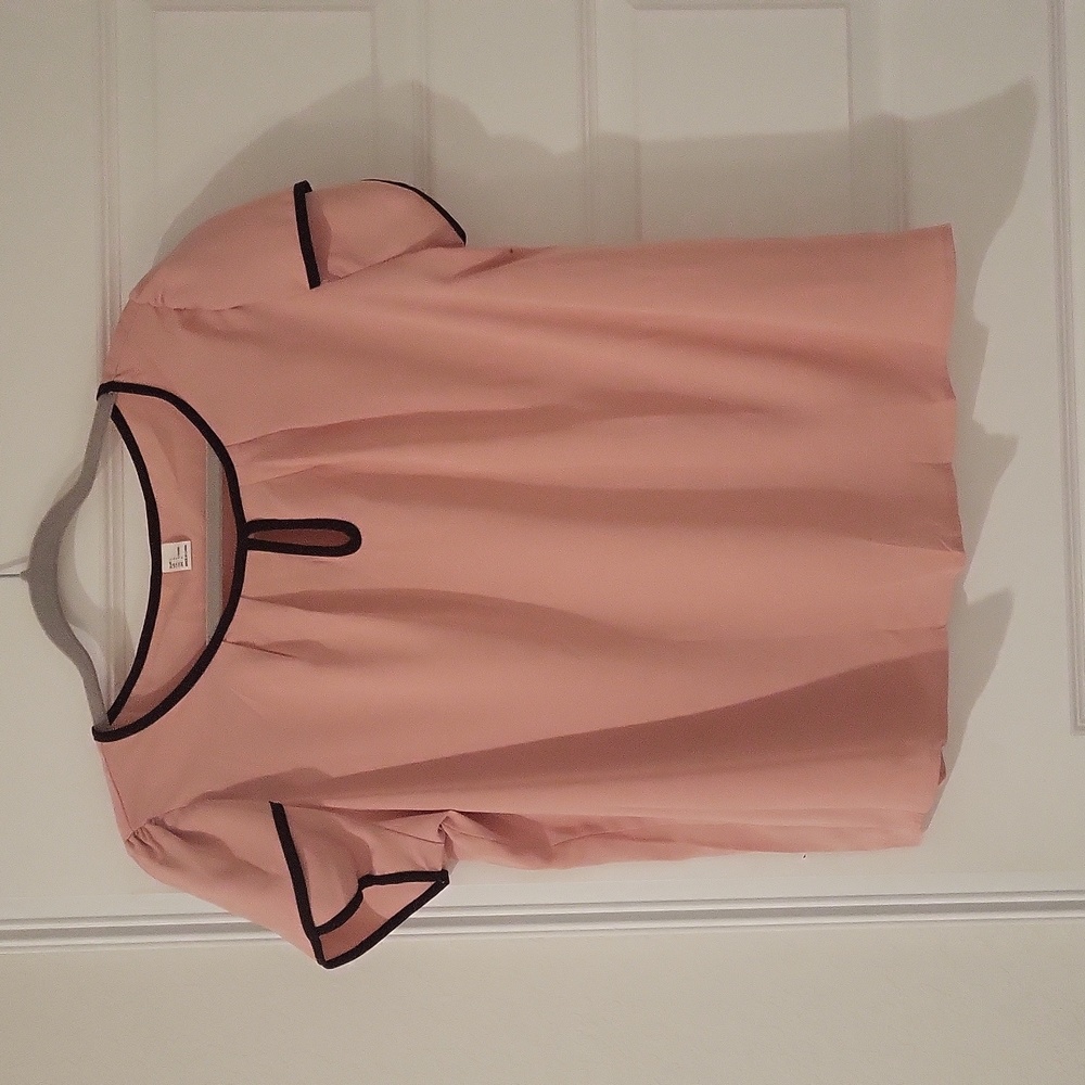 Pink top